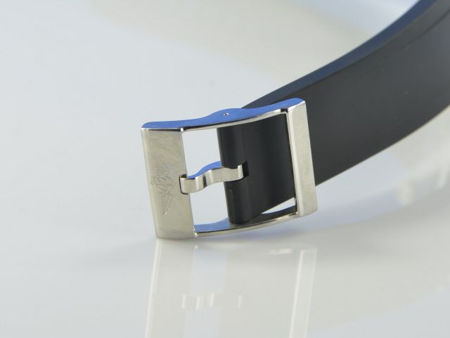 Breitling Avenger Seawolf