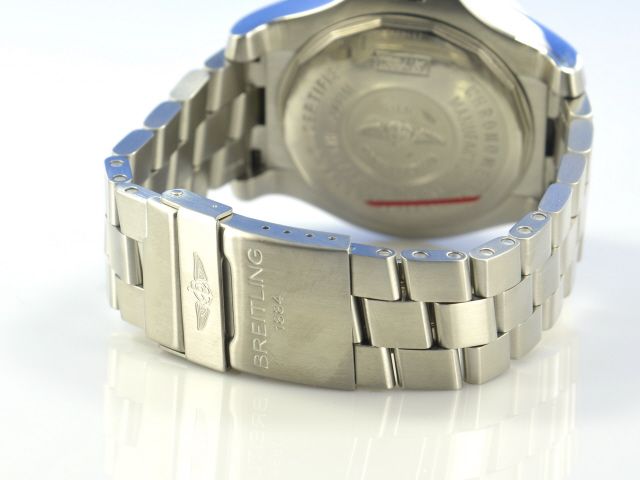 Breitling Avenger Seawolf