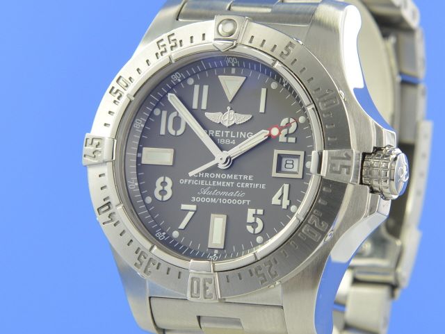 Breitling Avenger Seawolf