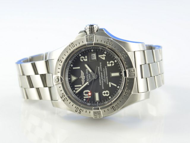 Breitling Avenger Seawolf