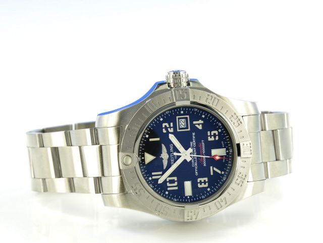 Breitling Avenger Seawolf