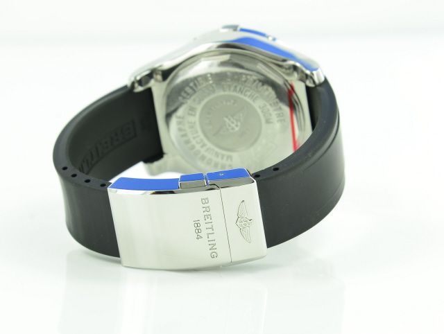 Breitling Avenger Skyland