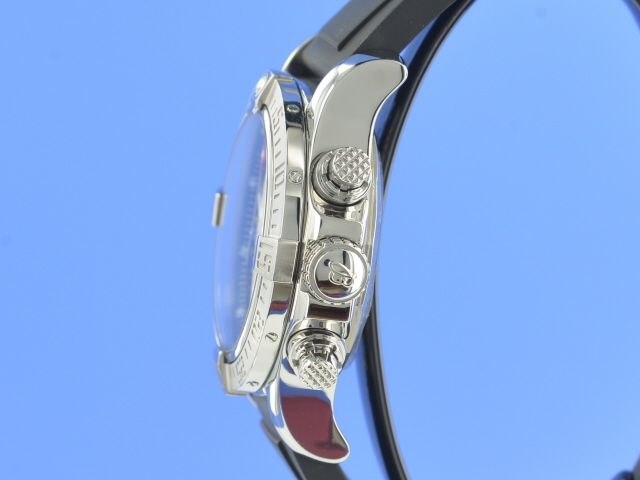 Breitling Avenger Skyland