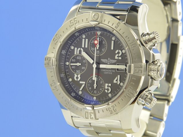 Breitling Avenger Skyland Chronograph
