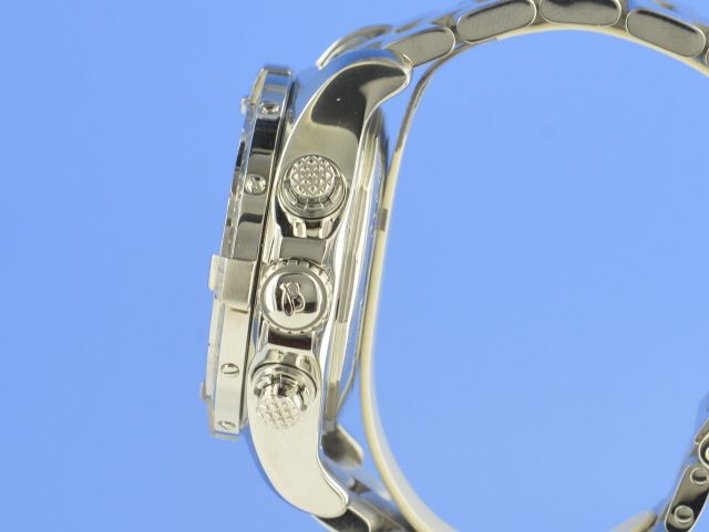 Breitling Avenger Skyland Chronograph