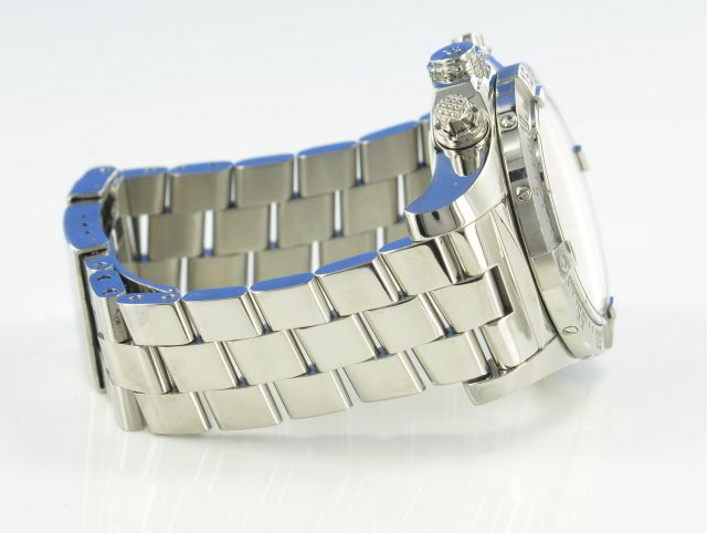 Breitling Avenger Skyland Chronograph