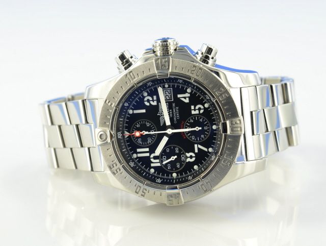 Breitling Avenger Skyland Chronograph
