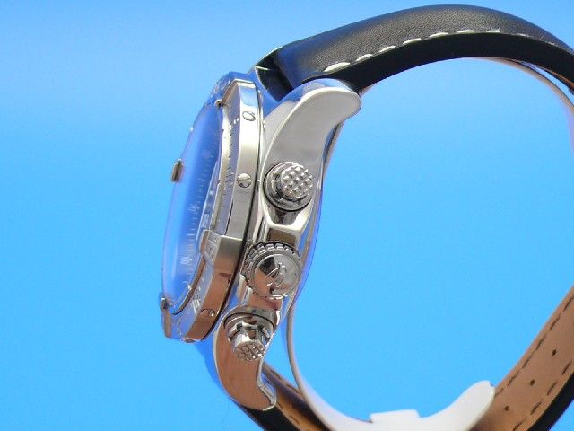 Breitling Avenger Skyland