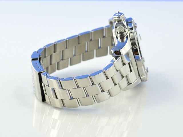 Breitling Avenger Skyland