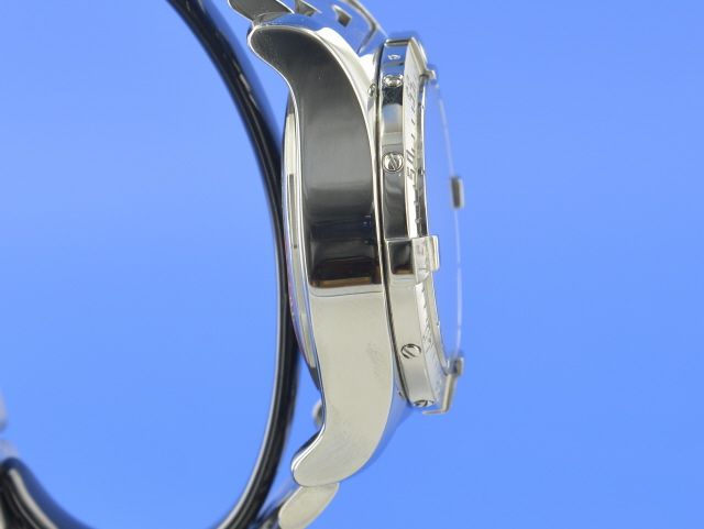 Breitling Avenger Skyland