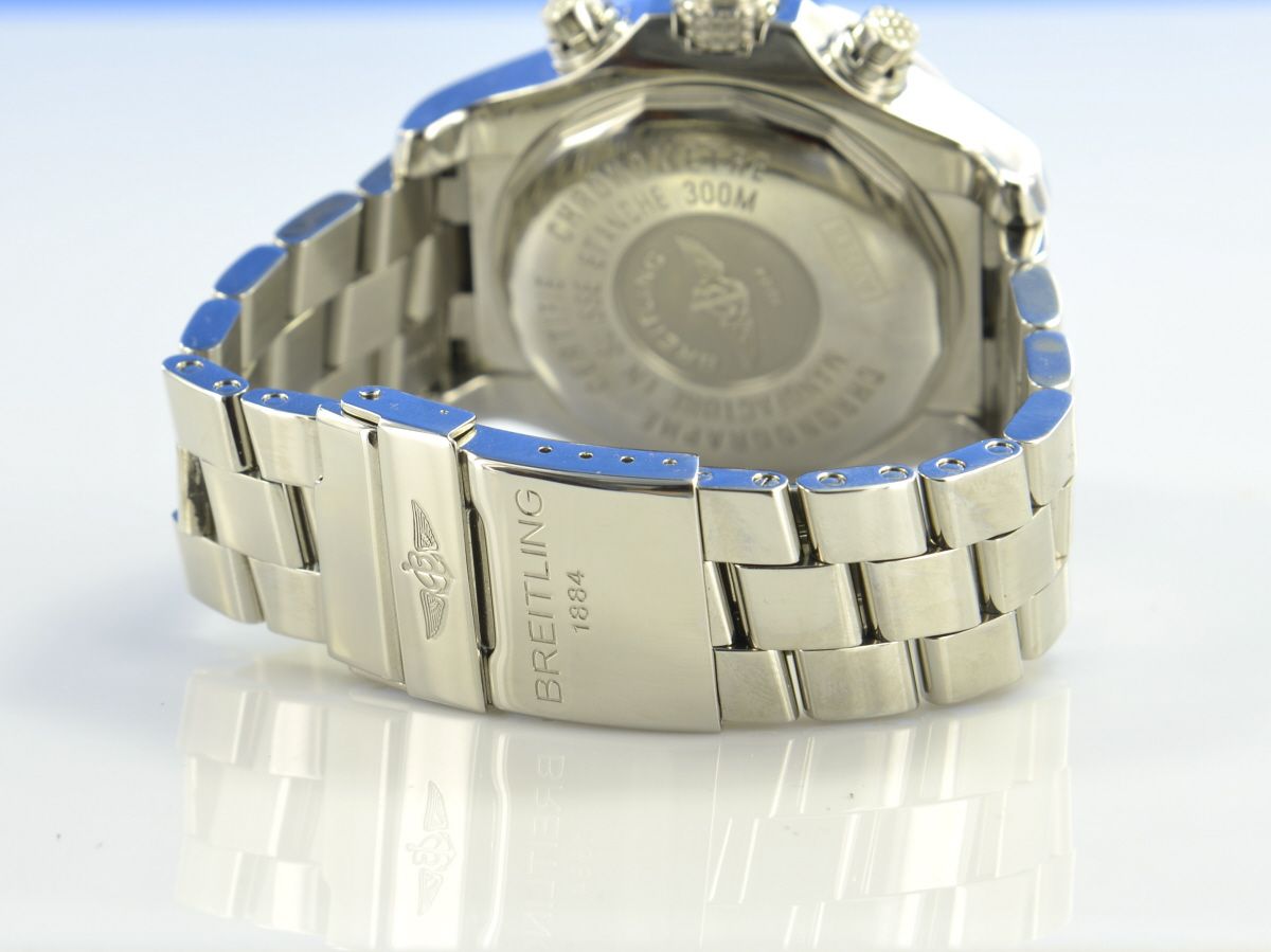 Breitling Avenger Skyland