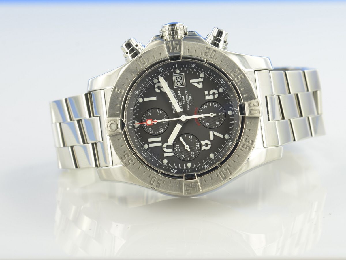 Breitling Avenger Skyland