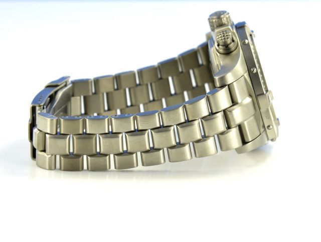 Breitling Chrono Avenger M1