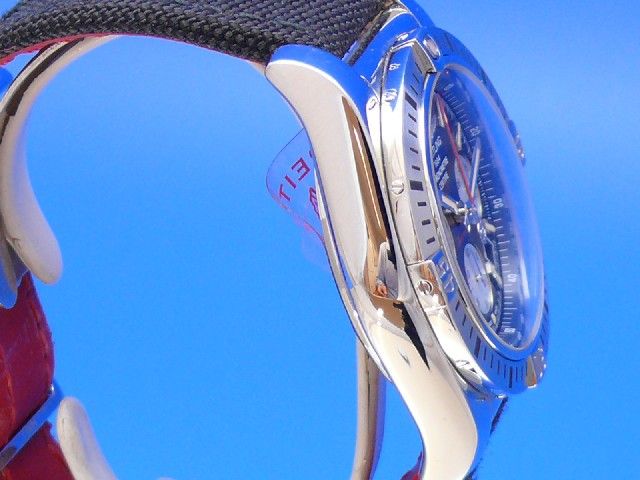 Breitling Chronomat 44 Airborne
