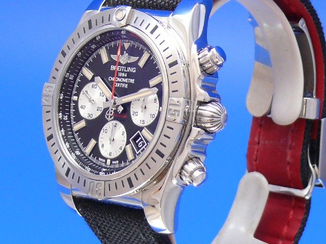 Breitling Chronomat 44 Airborne