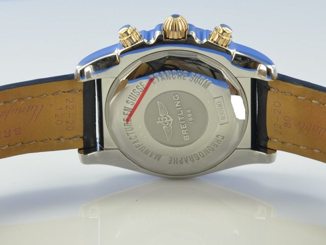 Breitling Chronomat 44 B01