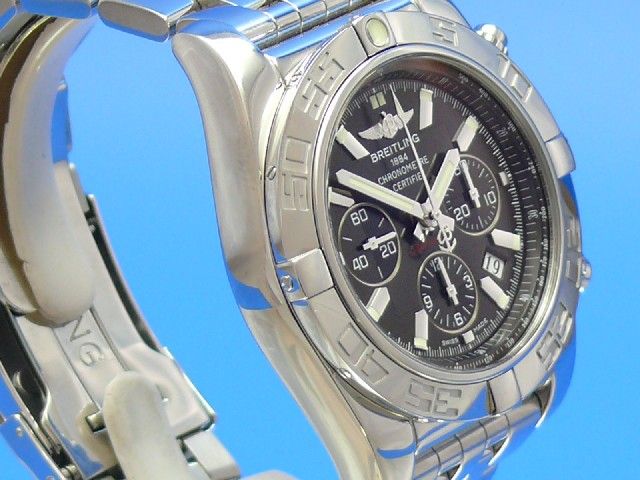 Breitling Chronomat 44