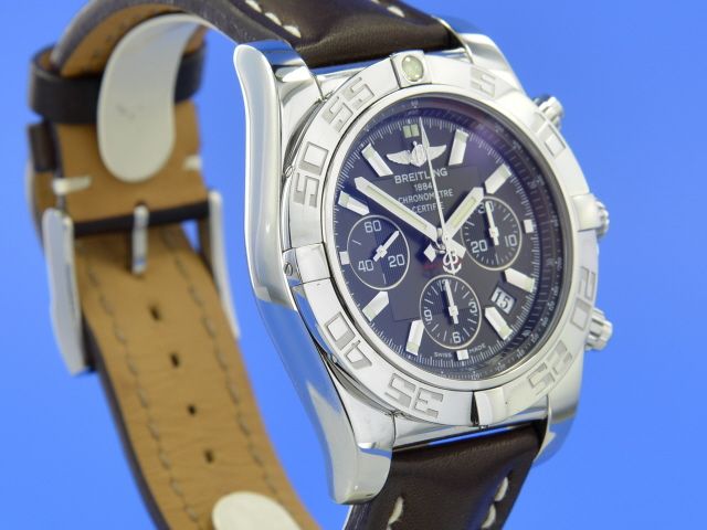 Breitling Chronomat 44
