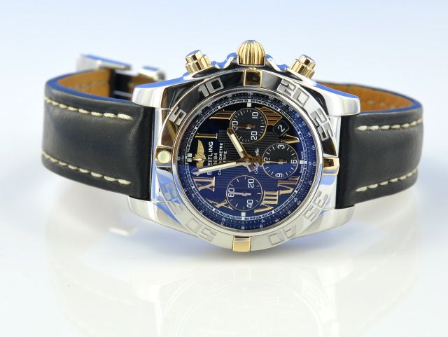 Breitling Chronomat 44