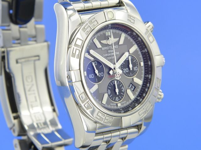 Breitling Chronomat 44