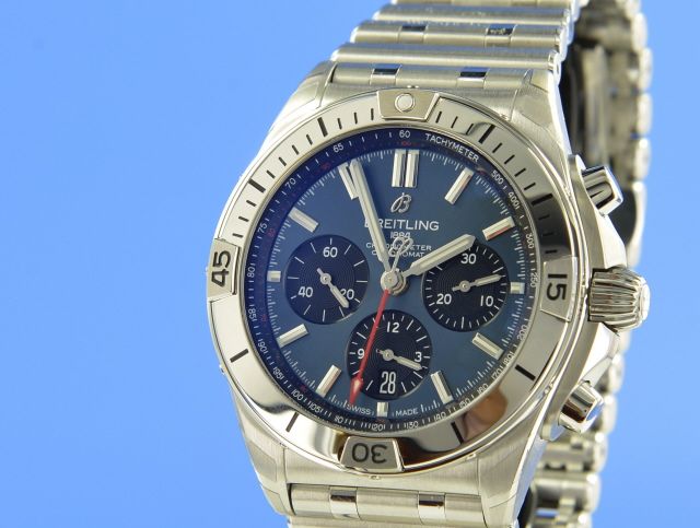 Breitling Chronomat B01 42