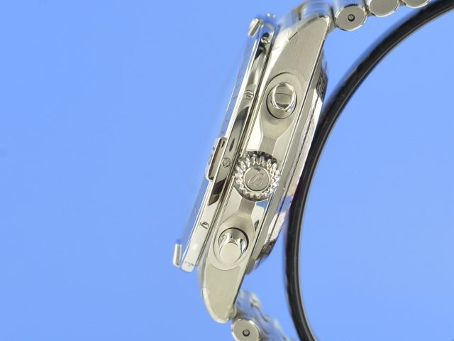 Breitling Chronomat B01 42