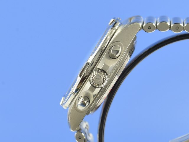 Breitling Chronomat B01 42