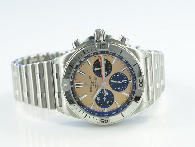 Breitling Chronomat B01 42