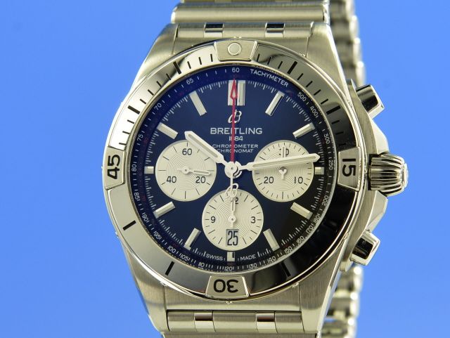 Breitling Chronomat B01 42