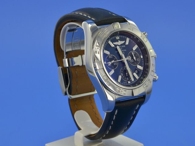 Breitling Chronomat B01