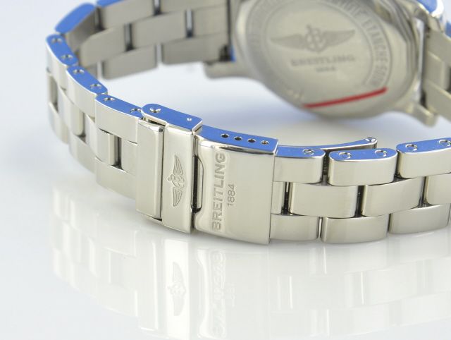 Breitling Colt 33 Lady