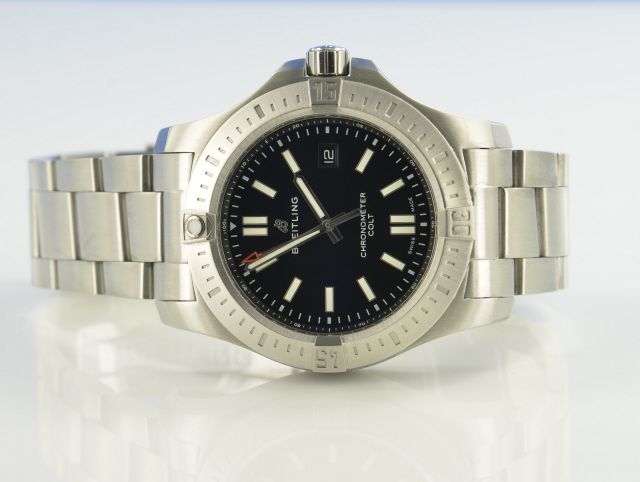 Breitling Colt 44