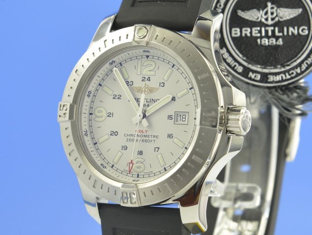Breitling Colt 44 Chronometer