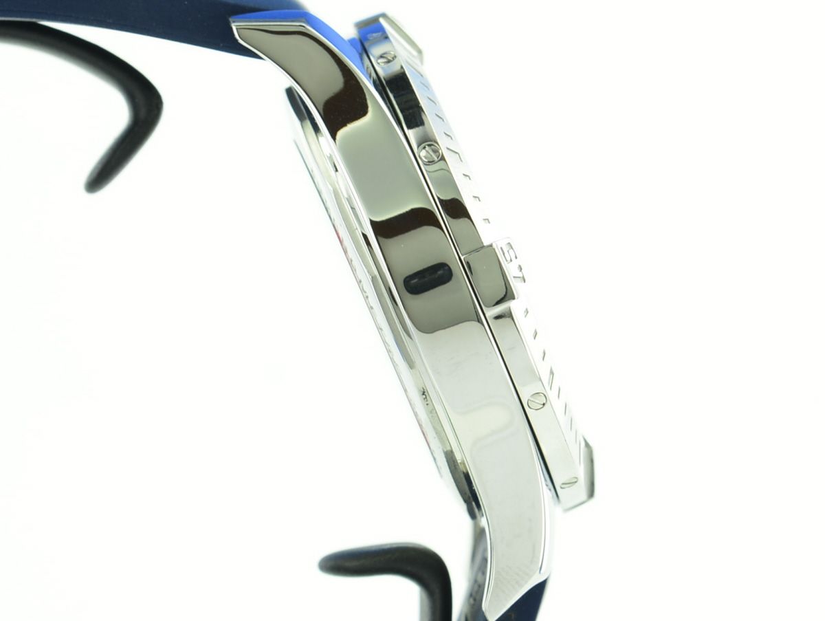 Breitling Colt 44 mm A74388