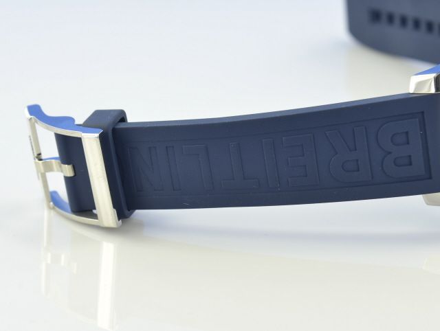 Breitling Colt Chronograph 44mm Quarz