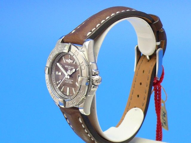 Breitling Galactic 32