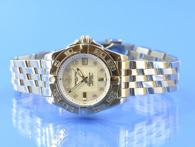 Breitling Galactic 32