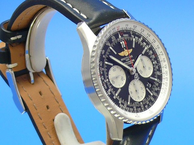 Breitling Navitimer 01