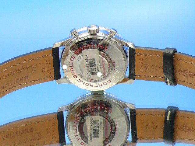 Breitling Navitimer 01