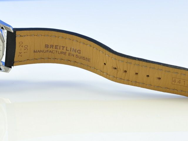 Breitling Navitimer 01