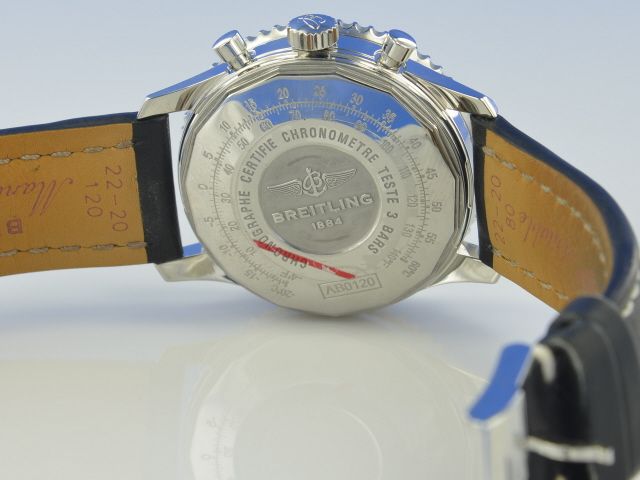 Breitling Navitimer 01