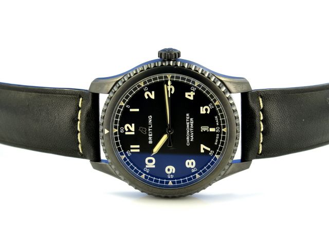 Breitling Navitimer 8 Automatik Black