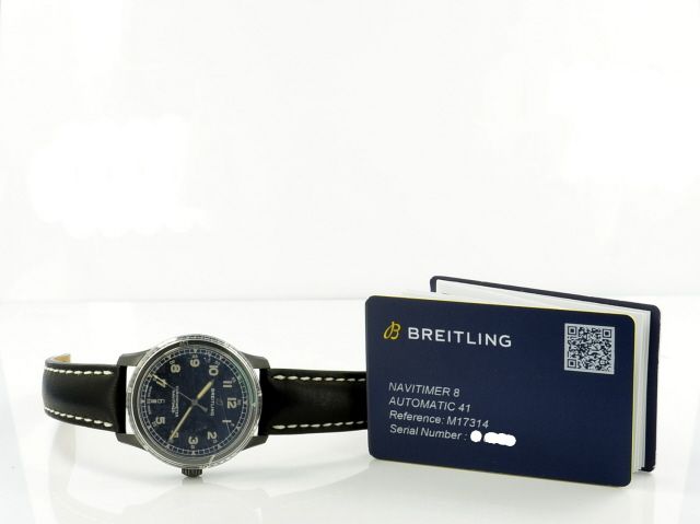 Breitling Navitimer 8 Automatik Black