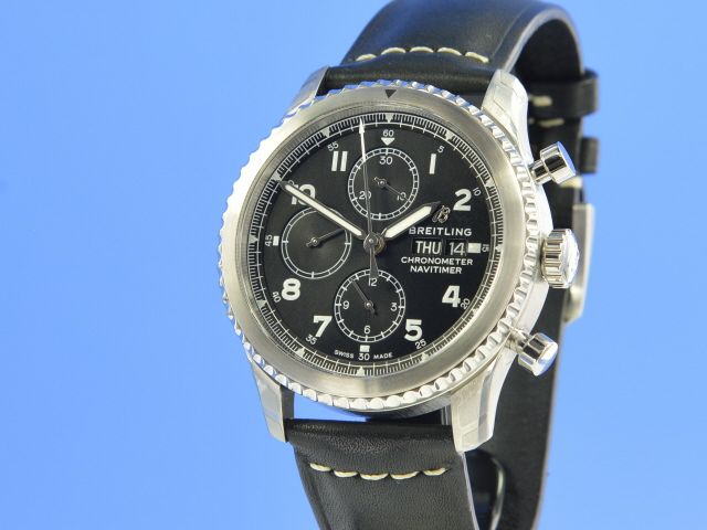 Breitling Navitimer 8 Chronograph