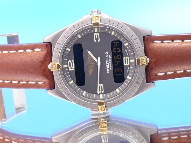 Breitling Navitimer Aerospace Titan/Gold