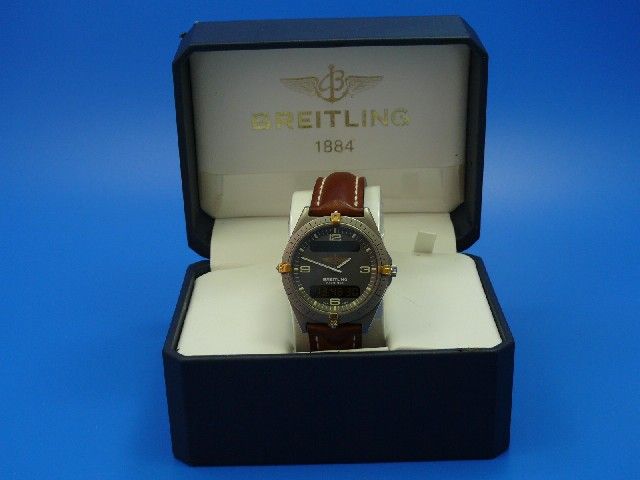 Breitling Navitimer Aerospace Titan/Gold