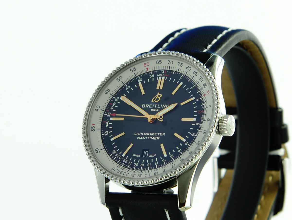 Breitling Navitimer Automatic 41 A17326