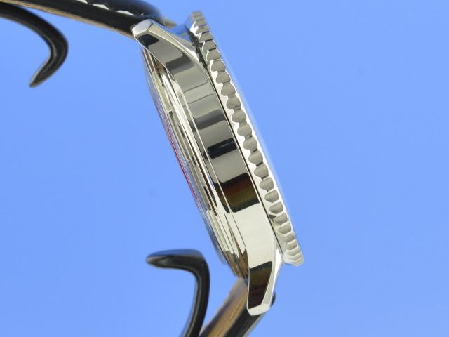 Breitling Navitimer B01