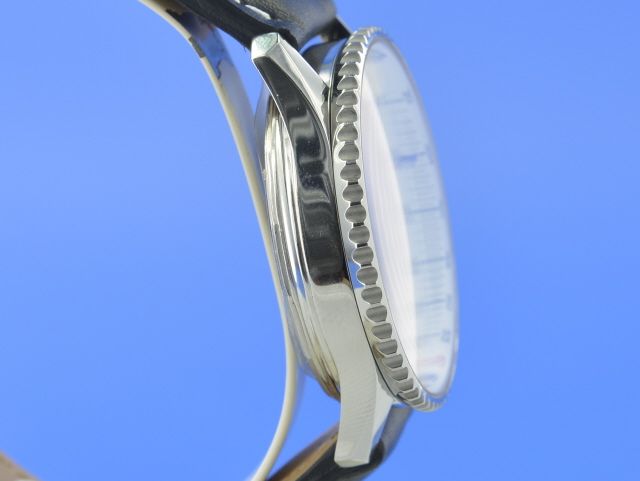 Breitling Navitimer B01