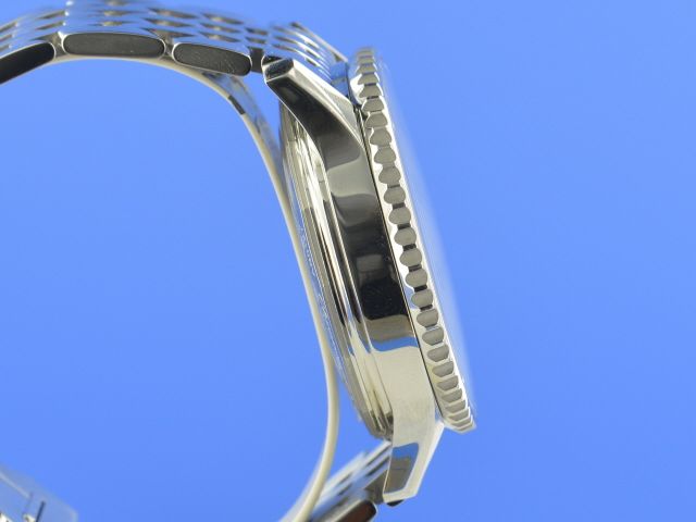 Breitling Navitimer B01